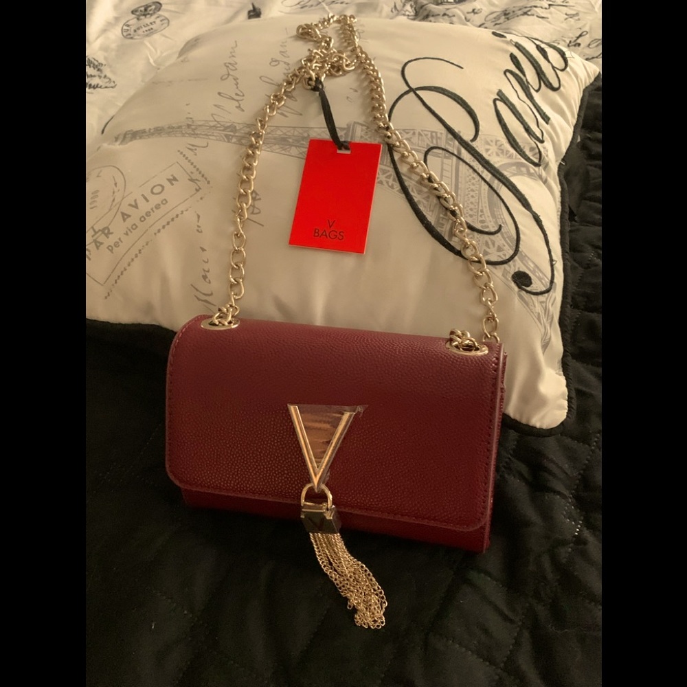 Clutch / crossbody purser .